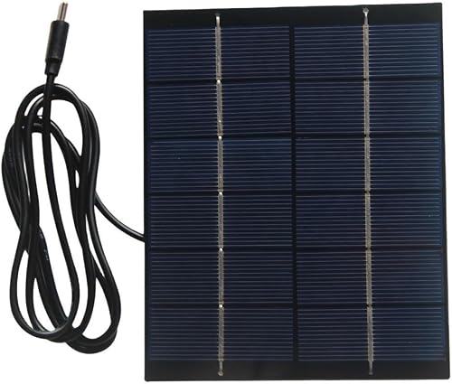 Panel solar pequeño azul oscuro con un cable negro